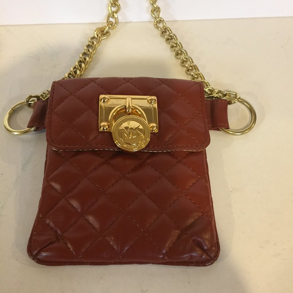 Michael kors pocket purse